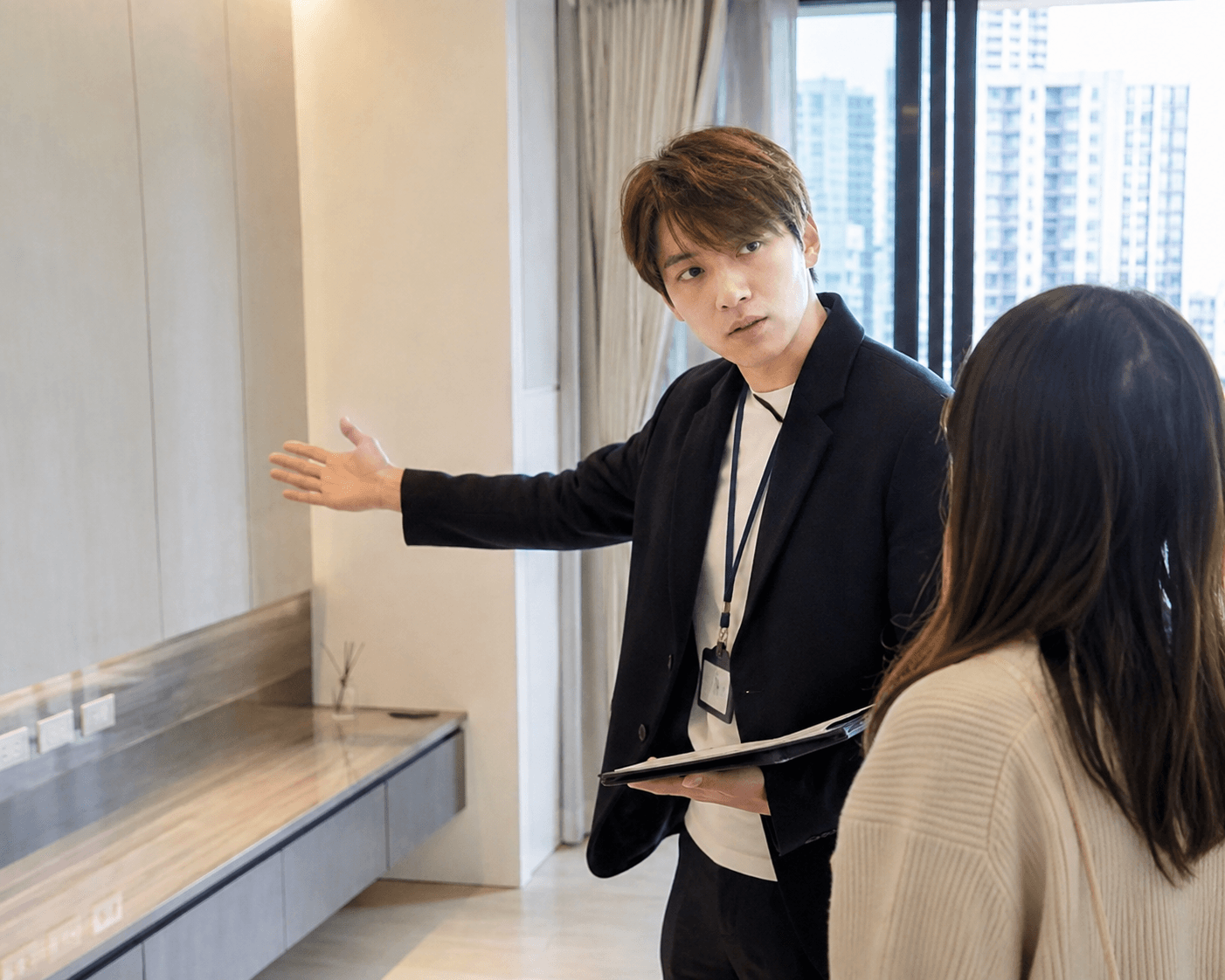 李彥麒帶看現場